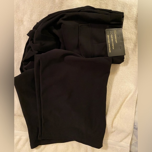 NWT SOLID BLACK SCUBA CARGO PANTS WIDE LEG size 1X - Picture 12 of 15